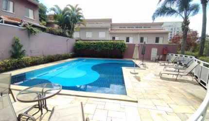 CASA EM CONDOMINIO  COM 3 DORMITORIOS FL26