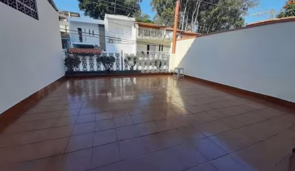 Vendo sobrado,  3 dorms, 1 suite, 2 vagas, quintal - FL22