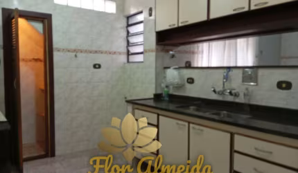 VENDA SOBRADO 125m² 02 DORMITÓRIOS, 03 BANHEIROS E DUAS VAGAS DE GARAGENS - FL38
