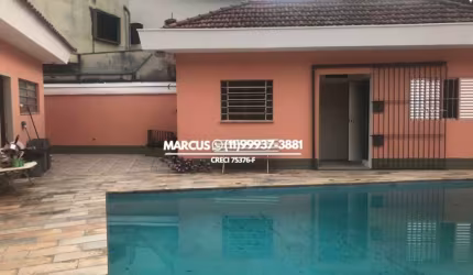 casa Térrea no Jd. Peri Peri com 4 dorms; 1 suíte, 6 vagas, piscina. FL23