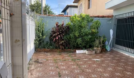 CASA TERREA ABAXO DA AVALIAÇÃOFL43