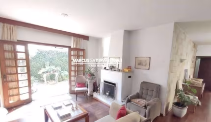 Casa Térrea Alto de Pinheiros: 4 dormitórios sendo 3 suites, 3 vagas. FL23