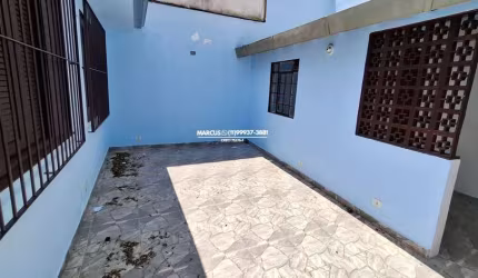Casa Térrea em Condomínio com 100 m², 2 quartos, 2 vagas. FL23