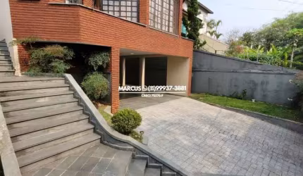 Pq. dos Príncipes Sobrado com 350 m², de área util, com 4 quartos, 2 suítes, 6 vagas. FL23