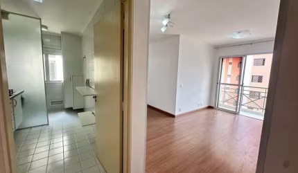 Apartamento próximo ao Metrô, 70 metros, 3 dormitórios FL34