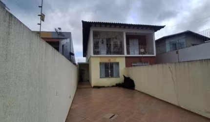 SOBRADO CCOM 3 DORMITORIOS E 3 SUITES FL26