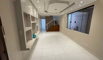 CASA com 3 Quartos à venda, 165m² - Jardim Ester FL15