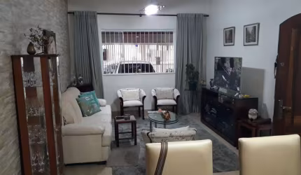 CASA com 3 Quartos à venda, 179m² - Jardim Peri-Peri FL15