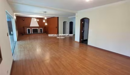 Casa no Pq. dos Príncipes com 5 suítes, piscina, churrasqueira, lareira, 4 vagas cobertas. FL23