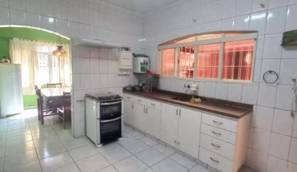 Casa Térrea Parque Ipê- Butantã: 3 dormitórios, 5 vagas