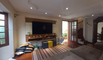 SOBRADO CONDOMINIO JD BONFIGLIOLI,  ENERGIA SOLAR        FL21