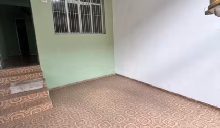 SOBRADO 2 QUARTOS COM QUINTAL PROX. USP FL48