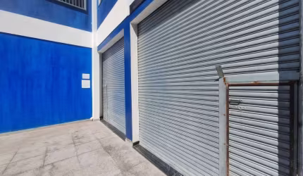 SALÃO COMERCIAL COM 99 M2 FL26