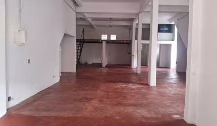 GALPÃO COMERCIAL COM 160 M2 FL26