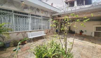 CASA TERREA com 100m², 2 Quartos, 2 Banheiros e Área Gourmet - FL43
