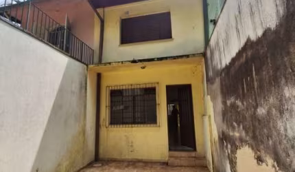 SOBRADO COM 2 DORMITORIOS FL26
