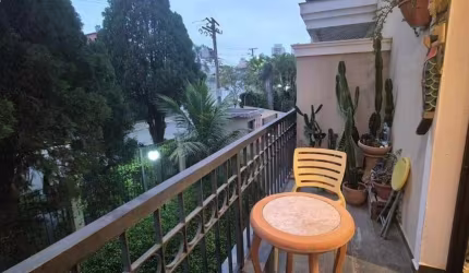 Apartamento na Cidade São Francisco com 2 Quartos, Sacada e Vista Linda - FL43