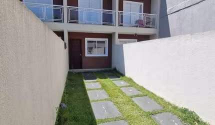 Sobrado 3 dormitórios, 2 vagas - FL35