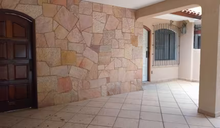 Casa Térrea no Butantã com 160m² e Edícula, FL28