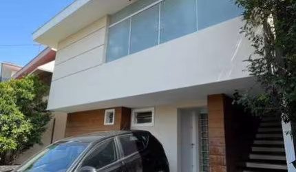 Casa Térrea de 200m² no Jardim Bonfiglioli com 3 Quartos, Suíte e 4 Vagas - FL43
