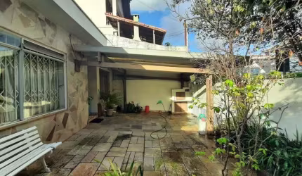 Casa Térrea no Jardim Bonfiglioli com 3 Dormitórios, Edícula e 2 Vagas - FL43