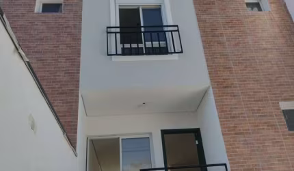 SOBRADO 77m² 2 SUÍTES 2 VAGAS na VILA UNIVERSITÁRIA FL45