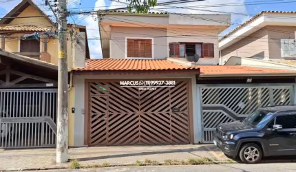Casa na Vila São francisco 960.000/ 3 quartos; 1 suíte, 2 vagas. FL23