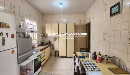 Casa no Jardim Previdência com 3 quartos, 1 suíte, casa isolada, 2 vagas. FL23