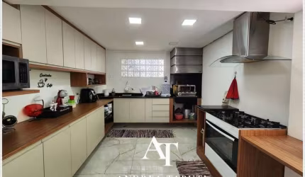 SOBRADO VILA BORGES - 3 DORMITORIOS (1 SUITE) COM 2 VAGAS