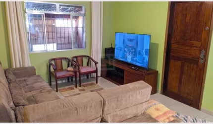 VENDA SOBRADO  95m² 03 DORMITÓRIOS 01 SUÍTE E DUAS VAGAS DE GARAGENS  FL38