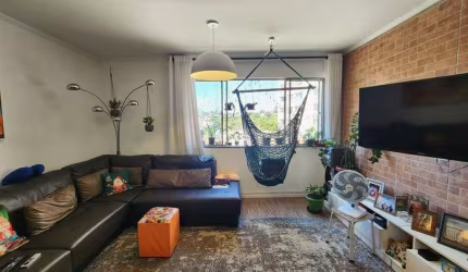 APARTAMENTO  COM 03 QUARTOS 02 BANHEIROS UMA VAGA DE GARAGENS Á VENDA  80m²  - FL38