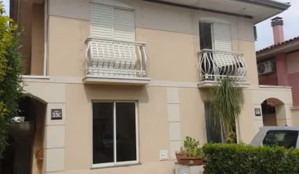 SOBRADO CONDOMÍNIO 145m² 3 DORMITÓRIOS 1 SUÍTE 2 VAGAS FL45