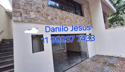 Sobrado com 3 dormitórios e 3 vagas FL51