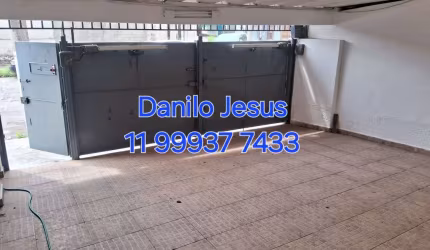 Casa com 3 quartos sendo uma suítecom armários, 2 vagas e edicula. FL51