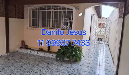 Casa com 3 dormitórios, 2 vagas e edicula. FL51
