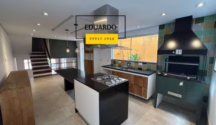 SENSACIONAL SOBRADO EM CONDOMINIO FECHADO LAZER COMPLETO FL37