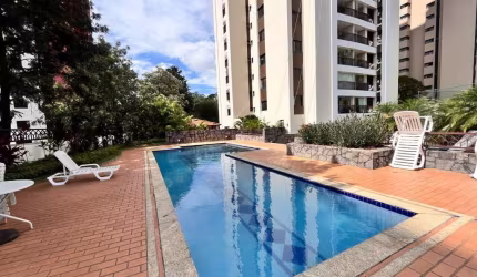 APARTAMENTO 2 QUARTOS COM VARANDA PROX. METRO FL48