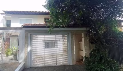 Casa em Condominio 3 quartos FL44