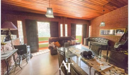 CASA TERREA CONJUNTO RESIDENCIAL BUTANTA - 2 DORMITORIOS COM 2 VAGAS