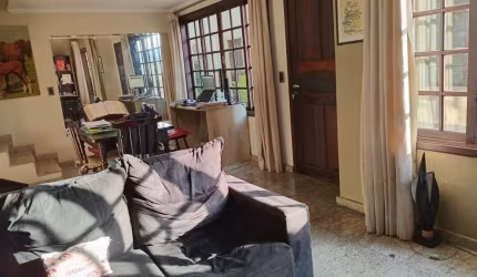 Casa Triplex de 200m² no Jardim Ester - Condomínio Fechado com 3 Vagas, FL28