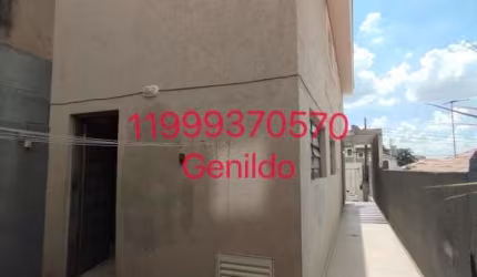CASA 3 QUARTOS 1 SUITE EDICULA SALA DE JANTAR COZINHA PLANEJADA FACIL ACESSO AO METRO ACEITA PETFL55
