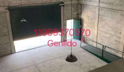 GALPÃO COM 300M2 COM 4 VAGAS 3 BANHEIROS  PORTÃO ELETRÔNICO FL55