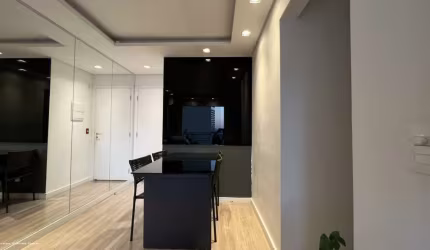 Apartamento com 2 Quartos e 2 banheiros à Venda, 60 m² por R$ 435.000 FL15