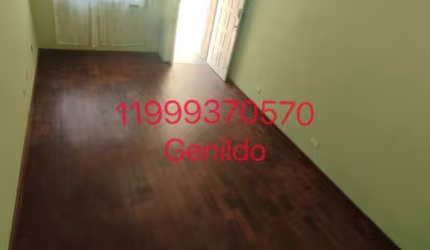 CASA COM 2 QUARTOS 1 VAGA QUINTAL FECHADURA  ELETRÔNICA AQUECEDOR A GAZ FÁCIL ACESSO AO METRO FL55