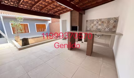 CASA COM 3 QUARTOS 3 2 SUITES MEZANINO QUINTAL ESCRITÓRIO FÁCIL ACESSO AO METRO FL55