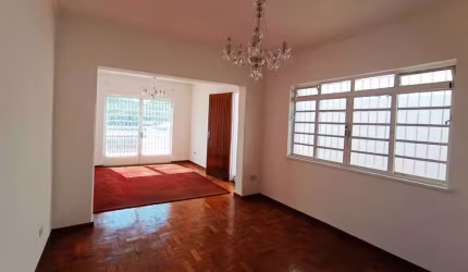 Casa 3 quartos com 2  vagas de garagem FL14