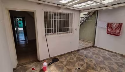 Casa 2 dormitórios, 2 ediculas- FL35
