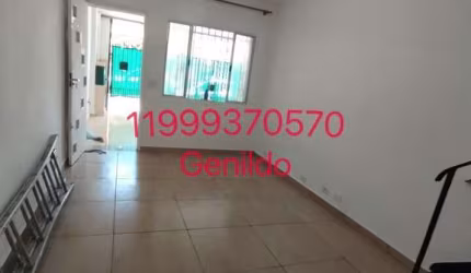 CASA  REFORMADA 3 QUARTOS 2 VAGAS QUINTAL EDICULA  A 2 KM DO METRO PRÓXIMO DA USP ACEITA PET FL55