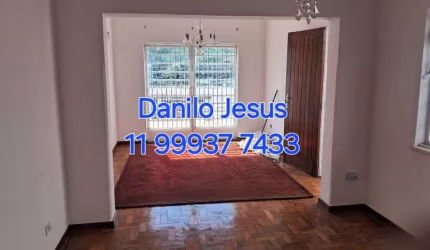 Casa com 3 dormitórios, 2 vagas e edicula. FL51