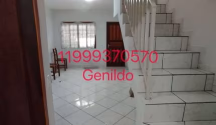 CASA  RUA SEM SAÍDA 2 QUARTOS 1 VAGA QUINTAL FACIL ACESSO AO METRO ACEITA PET FL55